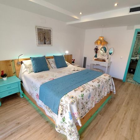 Casas Del Castillo Peniscola-Intramuros Suites ภายนอก รูปภาพ